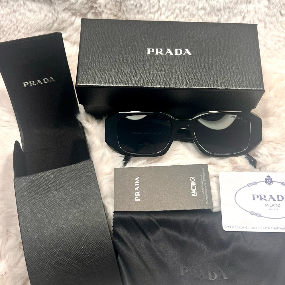 Black Prada Sunglass